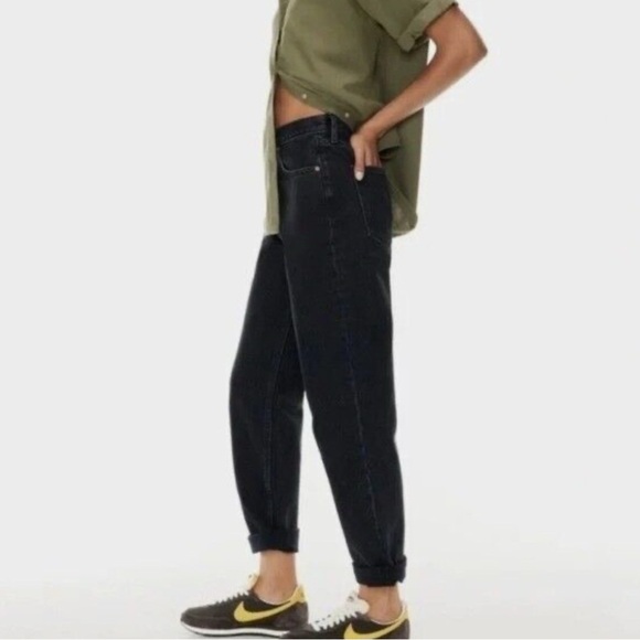Aritzia Denim Forum BF High Rise Loose | Size 24 - Picture 3 of 6